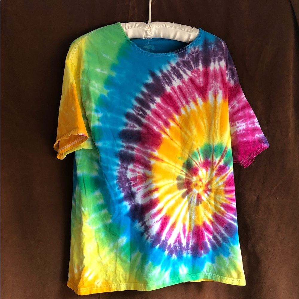 Hanes Rainbow Spiral Tie-Dye Short Sleeve Tee